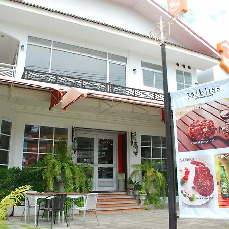 Bliss Guest House HHQ Exteriér fotografie